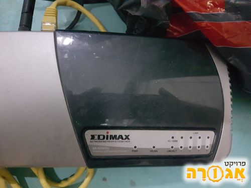 שני נתבי Edimax VR-6204Wg