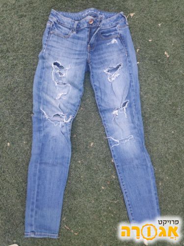 ג'ינס נשים