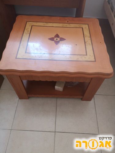 שולחן סלון