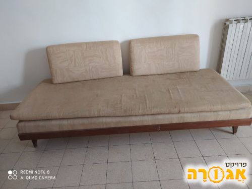 ספה/מיטת יחיד