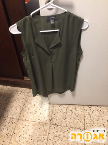 חולצת סאטן ירוקה לנשים (36) מPrimark
