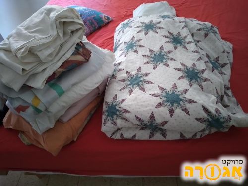 שמיכה ומצעי מיטה