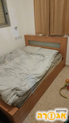 מיטה 1.4 מטר+ארגז