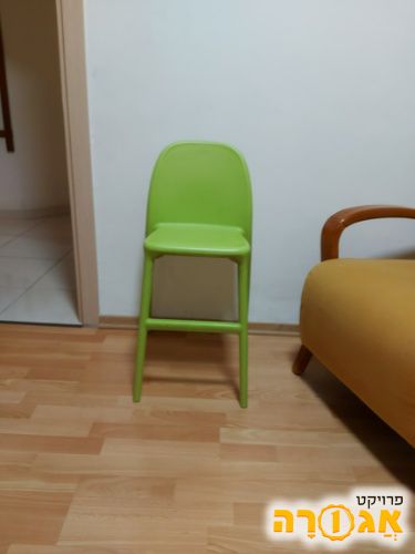 כסא גבוה לילדים