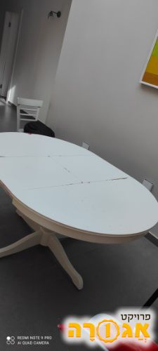 שולחן