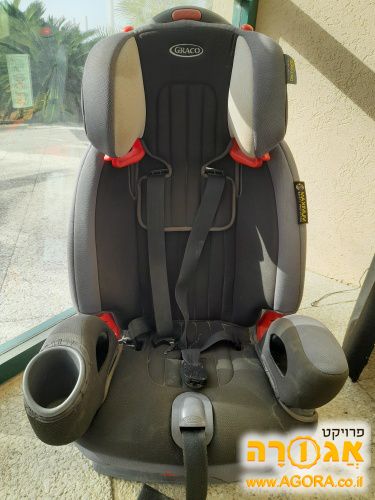 כיסא בטיחות לרכב לילד