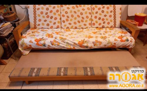 ספה + מיטה תחתונה ומזרון + 2 כורסאות