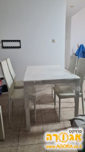 שולחן אוכל איקאה