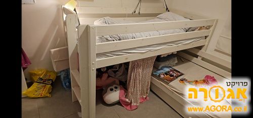 מיטות ילדים רגילות וקומותיים