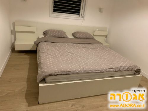 מיטה זוגית (למזרון 160X200) + שידות