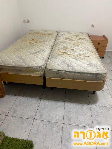 2 מיטות (מיטה יהודית)+ ארגזי מצעים+שידה