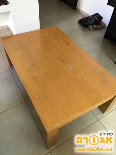 שולחן סלוני מעץ