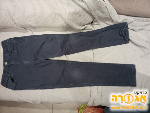 מכנסי ג'ינס לבנים למסירה מידה 14