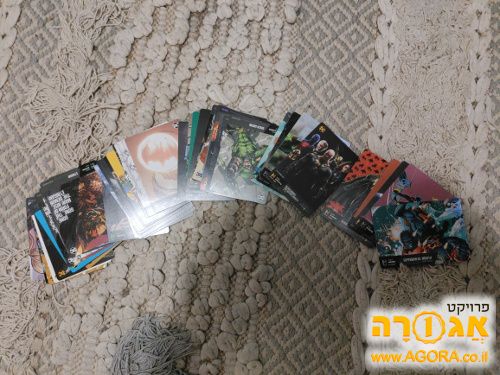 קלפים של גיבורי על מהקומיקס של DC
