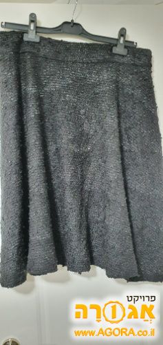חצאית שחורה 42-44