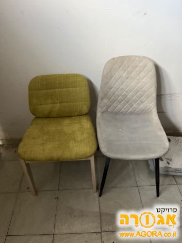 כיסאות