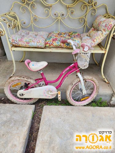 אופניים לילדה