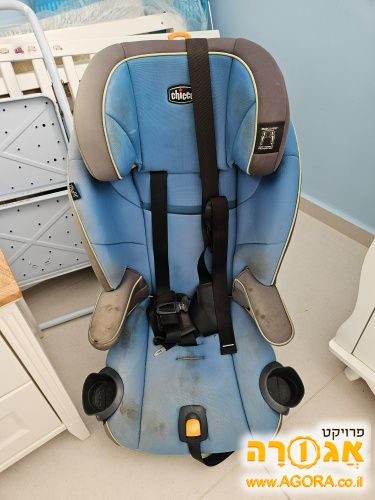 מושב בטיחות לפעוט ממשקל 11 קילו