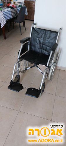 כסא גלגלים והליכון
