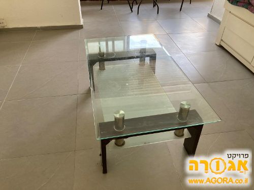 שולחן סלוני מזכוכית