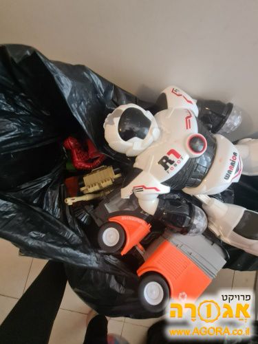 צעצועים