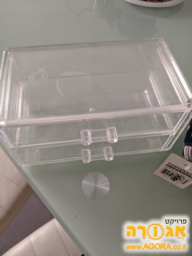 קופסת אקריליק לקוסמטיקה/תכשיטים