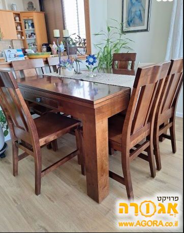 פינת אוכל מעץ מלא