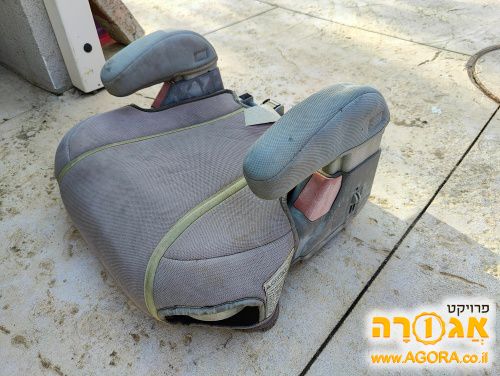 בוסטר לילד לרכב