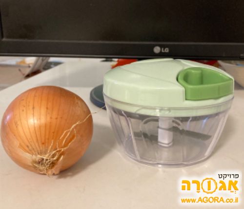 קוצץ ידני קטן ירקרק