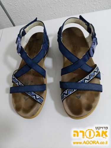 סנדלי נשים