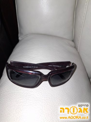 משקפי שמש לאשה