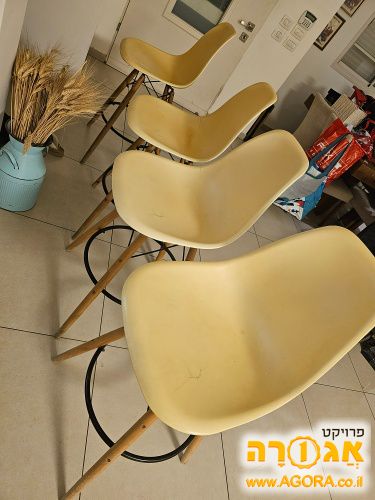 כסאות בר