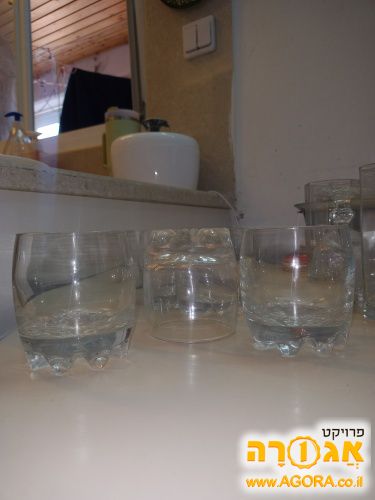 5 כוסות נמוכות