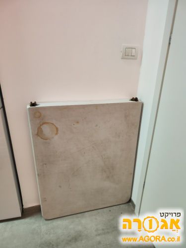 שולחן מתקפל