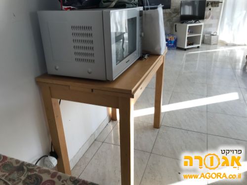 שולחן