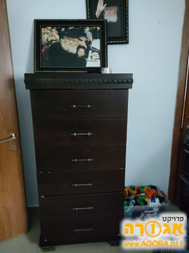 חדר שינה מעץ מלא