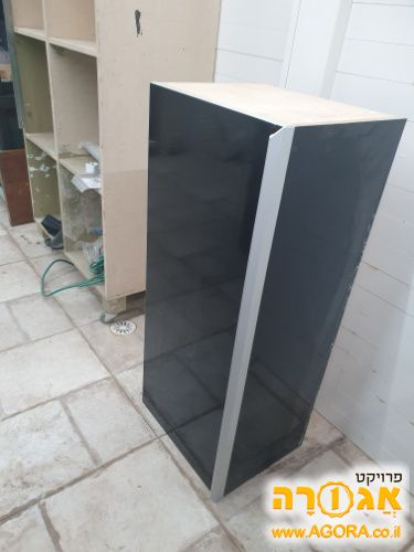 ארון מטבח קלאפה
