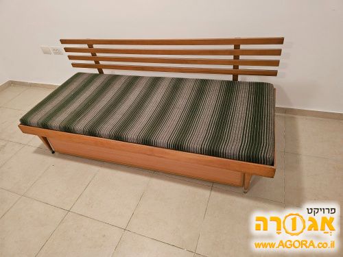 מיטת נוער