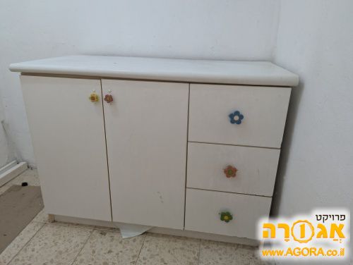 שידת החתלה