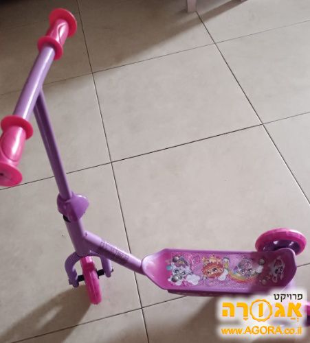 קורקינט לילדה