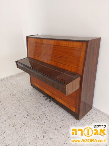 פסנתר