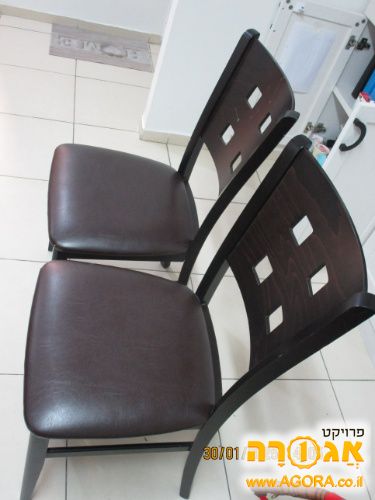 2 כסאות סלון