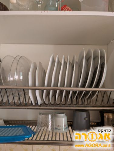 צלחות