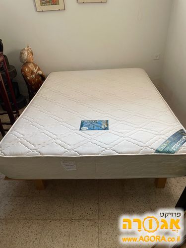מיטה בסיס ומזרון