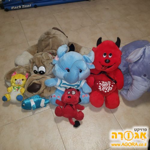 בובות