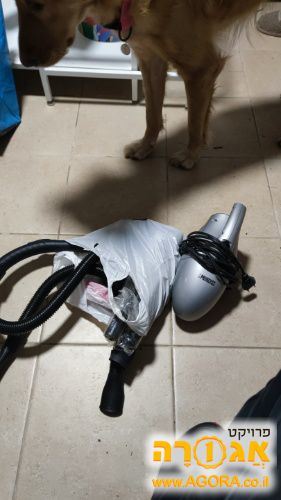 שואב אבק קטן עם כבל חשמל