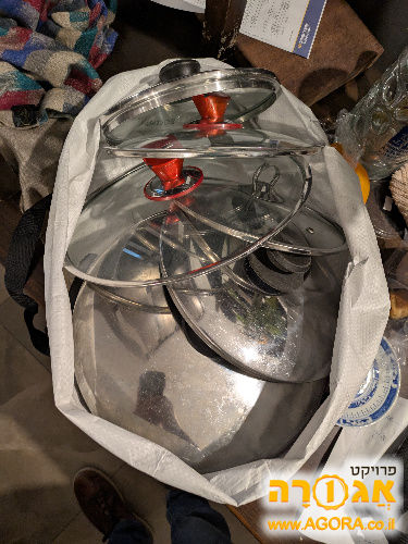 סיר ומכסים לסירים