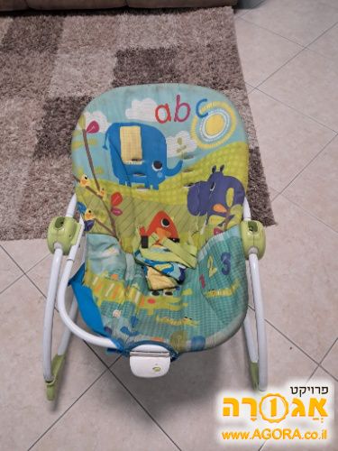 נדנדה לתינוק