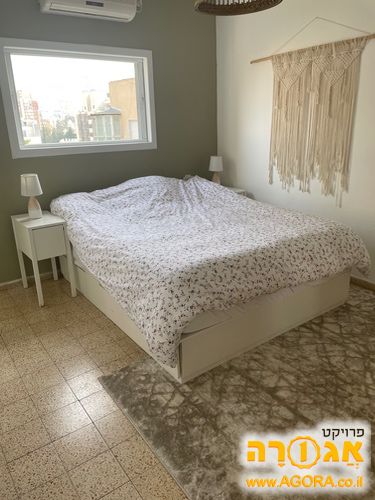 מיטת איקאה זוגית ומזרן עמינח במצב טוב