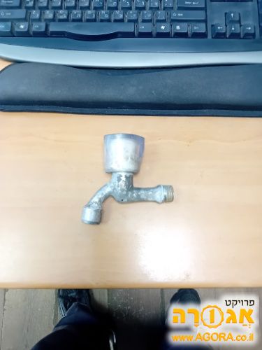 ברז מים קרים